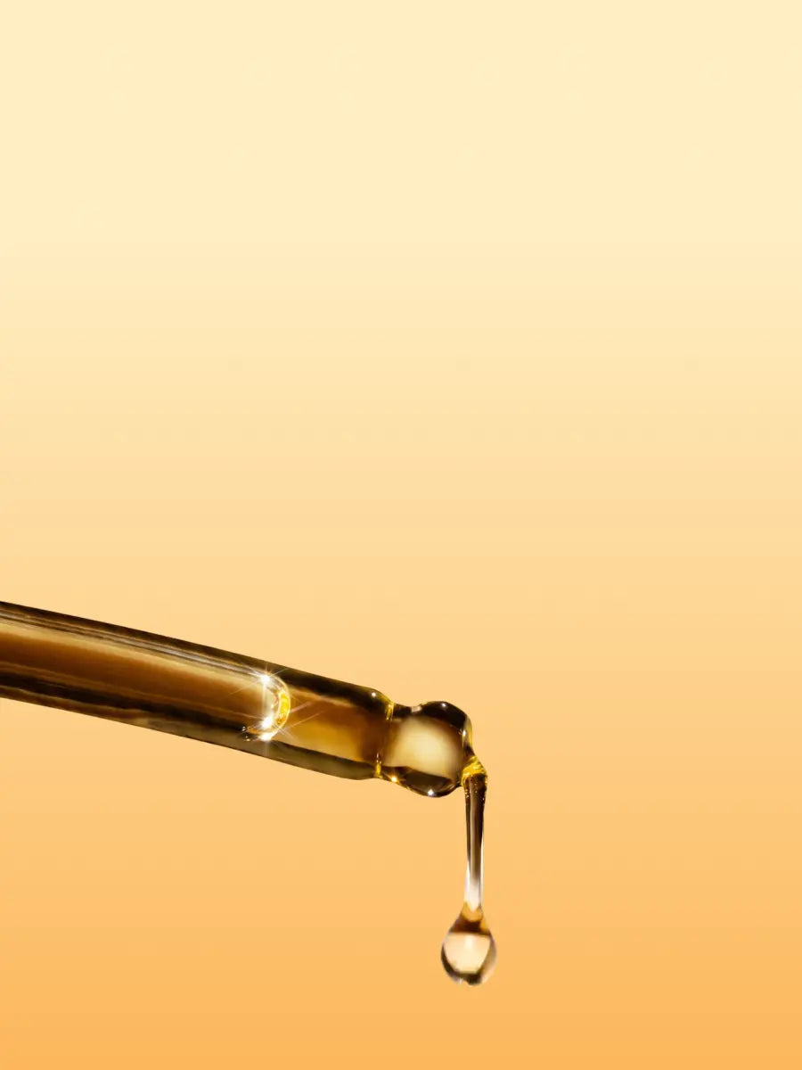 AD-LANDING-PAGE-CARROT-SEED-SOOTHING-FACIAL-OIL_MOBILE_6c6438fb-09e5-40bf-b575-cf9feddafe63.webp
